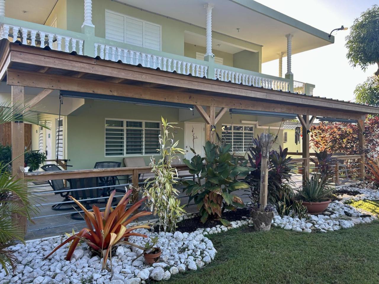 Unit Facing Steps Beach And With Close Beach Access รินกอน ภายนอก รูปภาพ